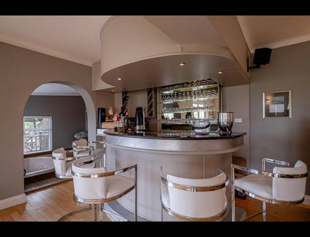 5 BEDROOM HOUSE FOR SALE IN LINKSIDE